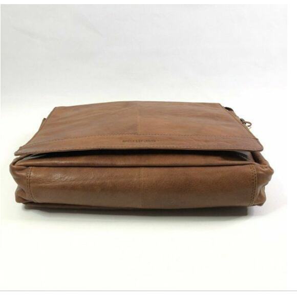 Spikes & Sparrow Noah Brandy Brown Leather Crossbody Messenger Bag Laptop Travel - Picture 11 of 12